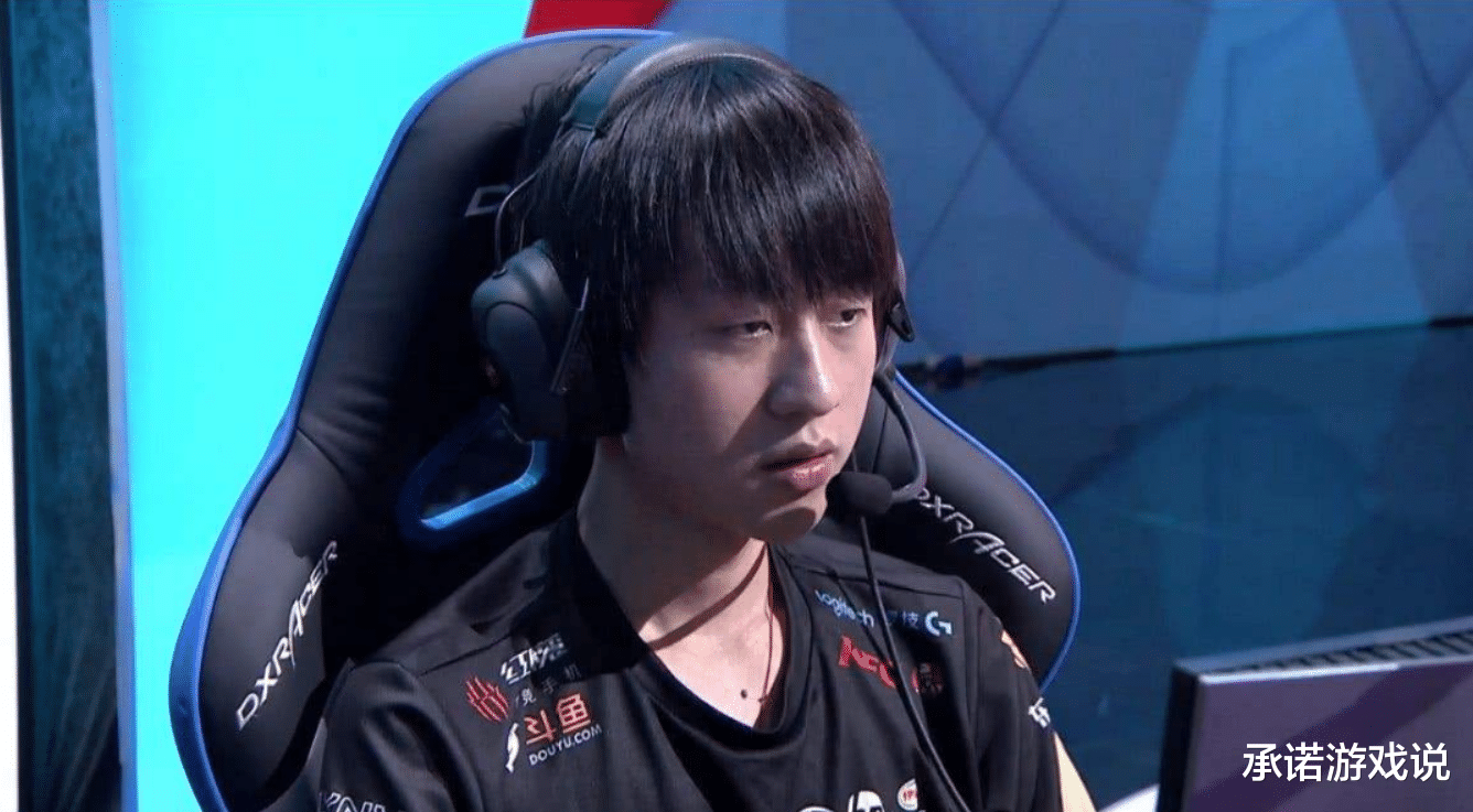 九游娱乐- lol塞恩表情包 