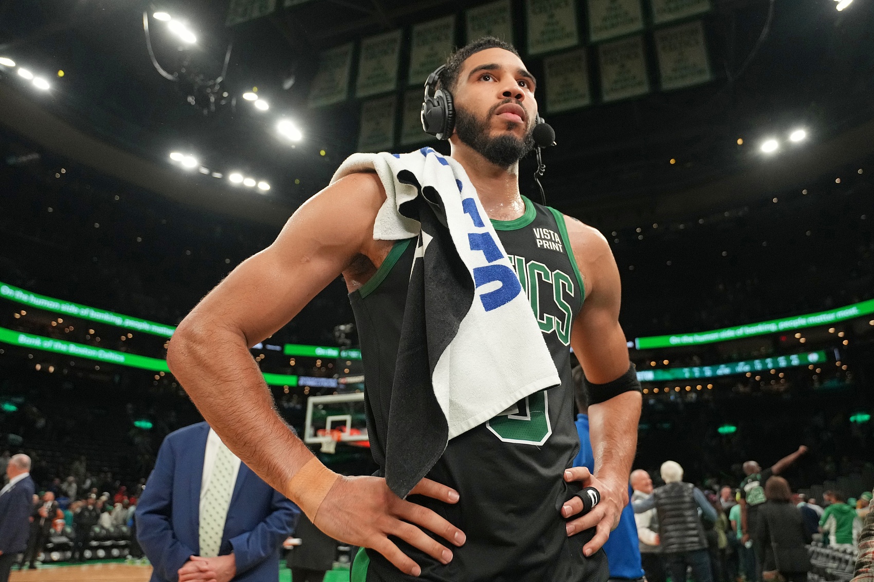 九游娱乐-关于塔图姆在勇士比赛中关键助攻,关键助攻引发热议!的信息