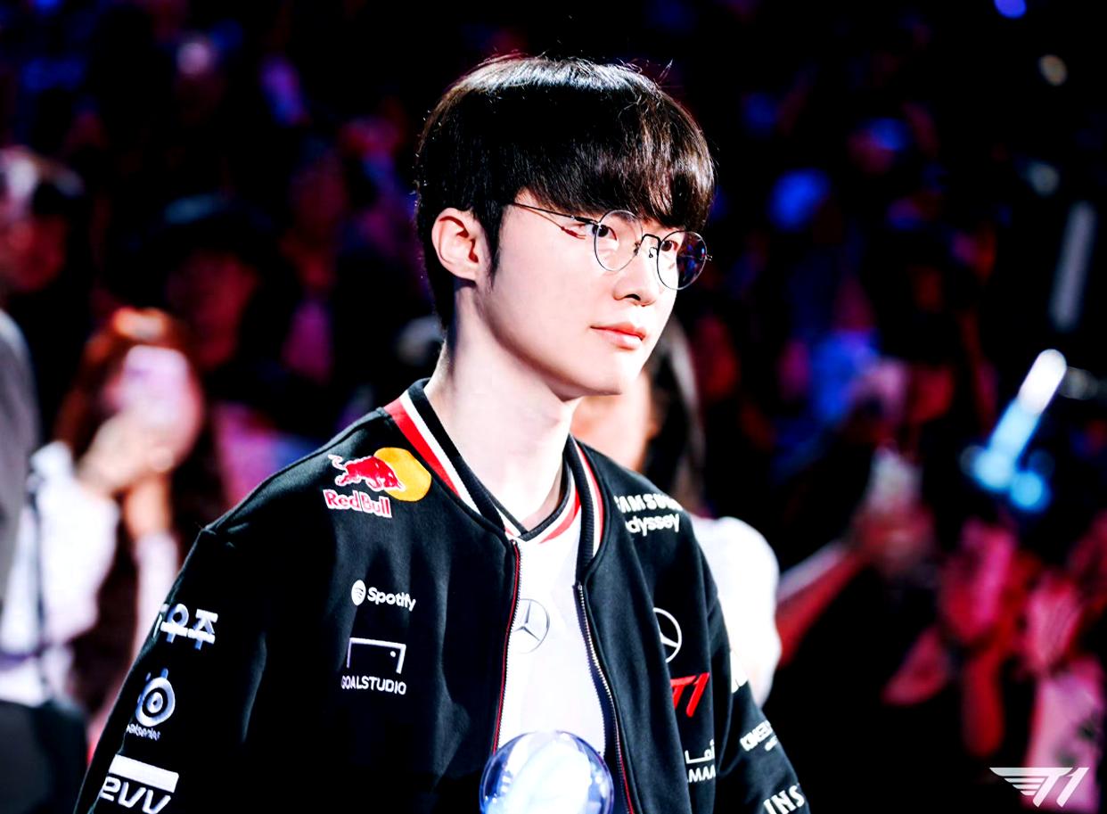 九游-包含Faker在G2比赛中问鼎冠军,大胜引发热议!的词条