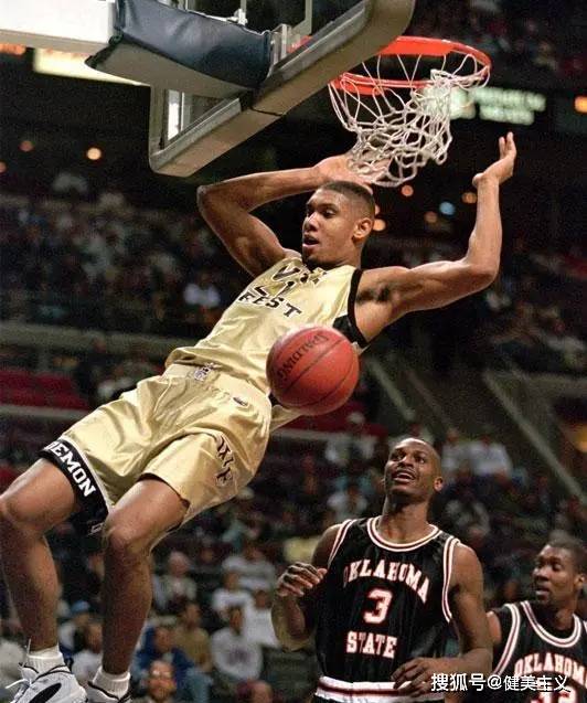 九游娱乐-关于蒂姆回归赛场，大胜首场状态亮眼，热火观众沸腾！的信息